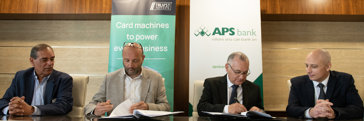 APS Bank partners with Trust Payments to offer merchant acquiring services