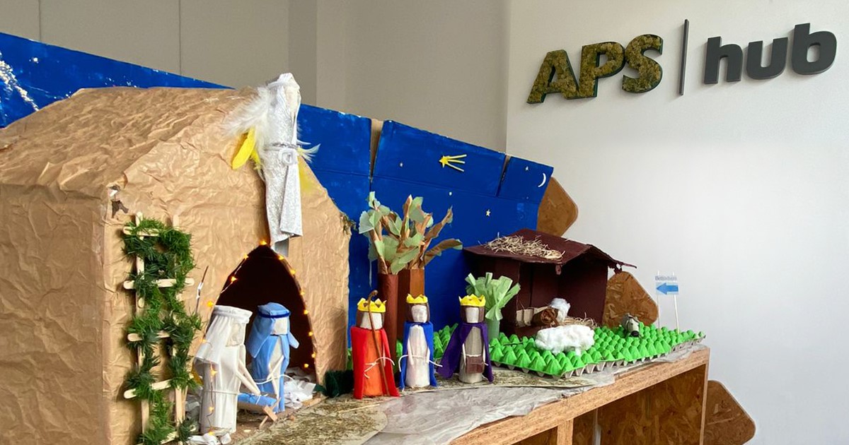 APS Bank spreading the Christmas spirit