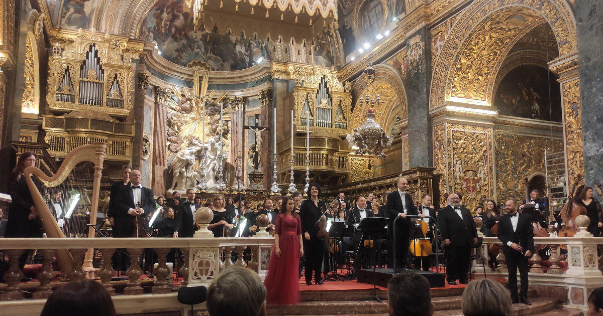 APS Bank supports Stabat Mater and RIDT